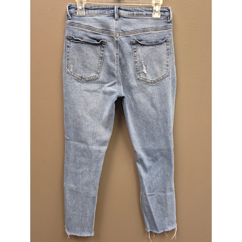 Womens 5 Almost Famous Vintage Distressed Straight Leg Jeans Raw Hem Wash W27.5 - Picture 3 of 6